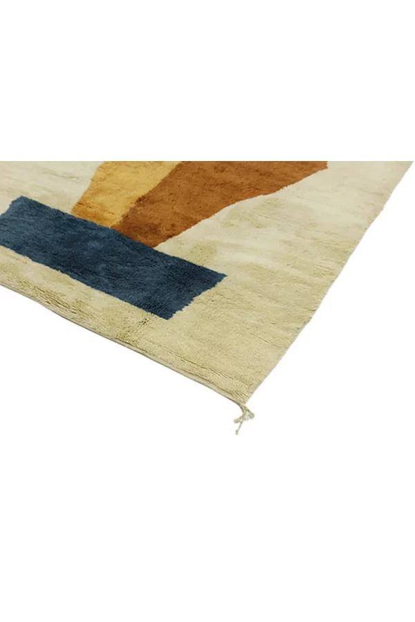 Beiger Berber Teppich mit orangefarbenen und blauem Muster und Fransen. Berber Teppiche Hamburg, Berber Teppiche, Middleway Gallery, Online Shop