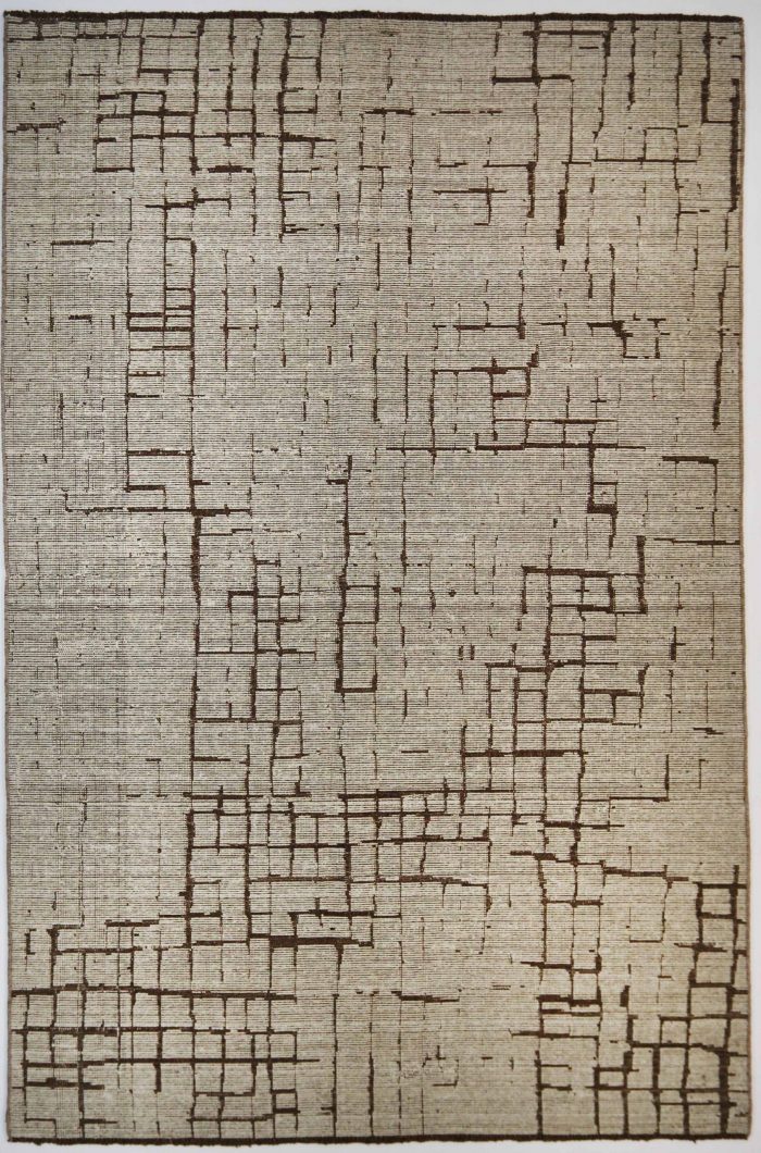 Cracked Flat Teppich - MIDDLEWAY GALLERY Hamburg Onlinshop 4 Hochwertige Design-Teppiche in Hamburg: MIDDLEWAY GALLERY bietet exklusive Teppiche der Marke RIS RUG an, die moderne Eleganz in jedes Zuhause bringen. Design-Teppich aus der RIS RUG Kollektion, verfügbar bei MIDDLEWAY GALLERY in Hamburg. Perfekt für stilvolle und moderne Inneneinrichtung, ideal für Kunden, die auf der Suche nach einzigartigen Teppichen in Hamburg sind.