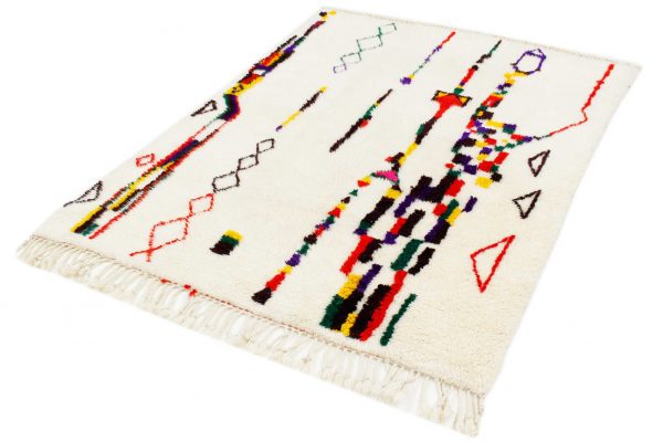 Azilal Berber Teppich handgeknüpft mit buntem Muster. Ethnisches Design, flauschiger Teppich. CremefarbenBeiger Berber Teppiche Hamburg, Berber Teppiche, Middleway Gallery, Online Shop