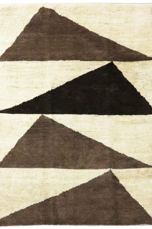 Handgefertigter Gabbeh Teppich aus Schafwolle, meliertes Beige und Braun, abstraktes geometrisches Design. Erhältlich im Hamburg Middleway Gallery und im Online shop.